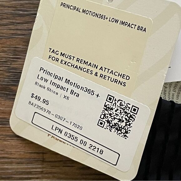 NWT FABLETICS Principal Motion365+ Low Impact Bra Black Shine Size XS - Picture 11 of 11